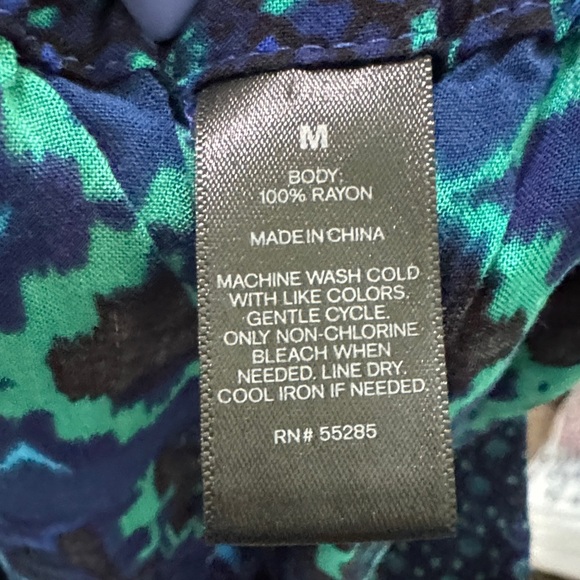 Express High Waist Women's Shorts in Blue and Green Pattern - Picture 10 of 10